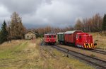 Am 16.04.16 hatten wir eine Fotofahrt mit T211 0608 und M131 1513 von Křimov nach Vejprty und zurück. Hier beide Züge in Kovářská.
