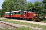 CZ-RCAS 98 54 4 702 586-9, historisch als CSD_T212 0586 angeschrieben, am 14.Juli 2018 mit dem Os 18395 (Jemnice - Moravske Budejovice) im Bahnhof Jemnice.