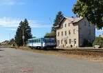 810 228-7 als Os 16713 zu sehen am 01.10.23 in Jesenice.