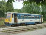 810 423-4 in moderner Lackierung am 16.07.2003 in Josefuv Dul (Joseftal / Isergebirge).