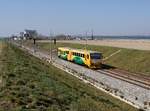 Der 814 146 als Os am 16.04.2019 unterwegs bei Horusice.