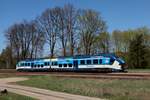 Der am 19.04.2019 in Plasy wartende RegioShark 844 011 wird später Os7669 (Plasy - Plzeň hl.n.).