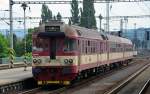 854 217 erreicht aus Usti nad Labem kommend den Bahnhof Decin.