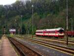 CD 854 001-5 kommt nach  Hauptbahnhof Mladá Boleslav am 21.