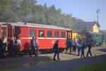 M 131 1515 , ein BW und ein Schwestertriebewagen sind in Luzna u Rakovnika angekommen. Auf dem Nachbargleis steht M 410. 21.09.2019 09:57 Uhr