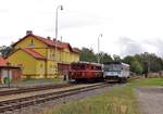 M 131.1515 fuhr am 29.08.20 eine Sonderfahrt von Cheb über Tršnice und Aš nach Hranice v Čechách. Hier ist der Zug in Aš město mit 810 666 zusehen.
