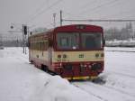 810 234 - 5 mit einem Sonderbedienung-Zug nach Dětmarovice<br>
Petrovice u Karvin, 11.02.2006