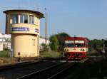 Der 810 334 als Os am 29.09.2014 bei der Einfahrt in Hostivice.