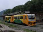 814 054-3/914 054-2 mit Os 15757 Trutnov Hlavn Ndra-Teplice nad Metuji auf Bahnhof Trutnov Hlavn Ndra am 5-8-2011.