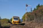 814 014 als Os 7544 von Klatovy nach elezn Ruda-Albětnam Einfahrsignal von Nrsko am 03.10.2011