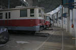 M 262 012 und M 240 045 gehören ebenfalls zum Bestand des Technikmuseum im Lokschuppen Chomutov. Man beachte die Heizungsmöglichkeiten des Schuppens rechts an der Wand. 
 Railway depository of the National Technical Museum in Chomutov 
Öffnungszeiten Freitag-Sonntag ab 09:00 Uhr., bis 17:00 Uhr.
Aktuell noch bis zum 1. November geöffnet.
09.11.2020 12:30 Uhr.