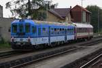 Os 4816 (Brno hl.n. - Jihlava)  mit dem CD 842 009-3 als letztes Fahrzeug am 24.August 2019 im Bahnhof Studenec.