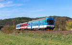 843 016 und 843 030 als Os 14835 (Jihlava - Trebic) bei Doln� Smrčn� 3.5.26
