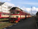 854 223-5 mit Os 6320 Liberec-Frydlant v Cechach auf Bahnhof Liberec am 11-7-2007.