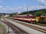 854 210-2/80-29 208-3 mit mit Sp 1867 Chlumec nad Cidlinou-Trutnov Hlavn Ndra auf Bahnhof Hostinn am 3-8-2011.