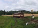 854 210-2/80-29 208-3 mit Sp 1866 Kolin-Trutnov Hlavn Ndra bei Letn am 10-8-2011.