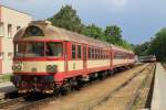 80-29 201-8 / 854 012-2 mit Os 4832 Brno Hlavn Ndra-Nměť nad Oslavou auf Bahnhof Nměť nad Oslavou am 29-5-2013.