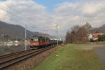 IDS 121er Doppel mit Ea-Kohlezug auf der Strekovseite unterwegs gen Ostrava am 20.03.2023. Zum frühen Morgen hatten die 121 077 und 084 die Ehre den Zug zuführen. 