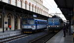 Bahnhof Teplice  v čechách, links der OS nach Usti, wohin die Brotbüchse links im Bild fährt ist unbekannt. 12.01.24  10:22 Uhr.