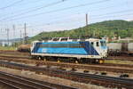 163 257 war am 26.05.16 in Ústí nad Labem západ zu sehen. Heute fährt die Lok bei CD Cargo als 363 257. Foto entstand aus dem Zug heraus!