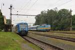362 078-8 war mit dem  R 611 Karlex und dem 650 703 am 09.08.16 in Františkovy Lázně zu sehen.