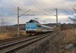 362 086 war am 20.12.21 mit dem R 612 bei Chotikov zu sehen. Gruß zurück!