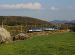 Die 362 115 mit einem Ex nach Prag am 24.04.2015 unterwegs bei Točník.