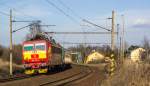 ČD 362 127-2 ist mit dem R 608 von Praha nach Cheb unterwegs und hat soeben den Haltepunkt Nebanice passiert (03.03.2014)