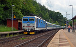 371 002 oblag am 12.06.16 die Beförderung des EC 175 von Dresden nach Prag.