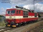 371 004 der CD steht am 18.09.2005 abgestellt in Dresden Neustadt.
