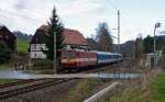 371 004 zog am 31.03.12 den EC 175 durch Rathen Richtung Bad Schandau.