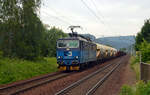 372 011 führte am 10.06.19 einen gemischten Güterzug durch Krippen Richtung Bad Schandau.