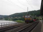 372 013-3 fhrt am 18.07.10 mit einem Gterzug durch knigstein Kr.