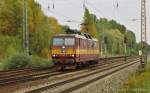 372 013-3 durchfährt Leipzig-Thekla am 09.10.2013, um nach Leipzig-Wahren zu gelangen und den Porschezug abzuholen.