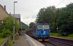 372 014 schleppte am 17.06.16 einen leeren Autozug durch Krippen Richtung Tschechien.