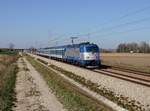 Die 380 005 mit einem Ex nach Prag am 16.04.2019 unterwegs bei Horusice.