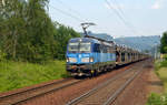 383 002 schleppte am 11.06.19 einen BLG-Zug durch Krippen Richtung Bad Schandau.