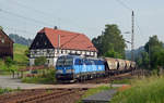 383 002 schleppte am Morgen des 15.06.19 einen Transcereal durch Strand Richtung Bad Schandau.