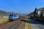 383 004 mit einem Autozug am 03.02.2018 bei 25.03.2018 bei Krippen.