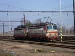 240 008-3 und 240 010-9 stehen am 17.03.12 im Bahnhof Cheb und warten auf neue Aufgaben.

