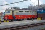 242 260 bekommt am 26.10.2017 in Brno hlavni nadrazi einen neuen Lokführer.