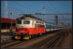 242 234 mit Reisezug in Breclav am 15.02.2018.