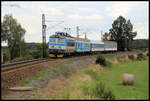 CD 242245-9 erreicht hier am 19.08.2020 um 16.14 Uhr mit dem Sp1688 nach Cheb den Stadtrand von Mariansky Lazne.