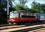 CD 242 230-1 mit schnellzug am 11.09.21 Hbf. Písek.