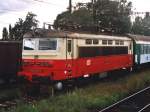 242 211-1 auf Bahnhof Marinsk Lzne am 31-7-2005.