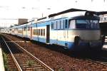 451 037-6/451 032-7 mit Zug Beroun-Praha-Smichov auf Bahnhof Beroun am 7-5-1995.