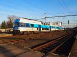 CD 471 070-3 fährt vom Bahnhof Kralupy nad Vltavou nach Usti nad Labem am 16.12.2013.