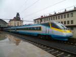  681 001 (Pendolino) stand am 01.06.13 bei Dauerregen in Praha hl.n.