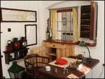 B�ro des Bahnhofsvorstehers in Museumbahn Zubrnice am 12.
