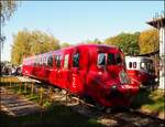 Die M 290.002 (BR 870)waren Motortriebwagen der Tschechoslowakischen Staatsbahnen (ČSD) für den Fernverkehr. Der Hersteller Vagónka Tatra bezeichnete die Fahrzeuge als Tatra 68. Sie kamen von 1936 bis 1939 auf der Expressverbindung Slovenská Strela (deutsch: Slowakischer Pfeil) von Prag nach Bratislava zum Einsatz. Höchstgeschwindigkeit 130km/st, Länge 25m, Sitzplätze 72. Am 10.10.2021 in Museum Lužná u Rakovníka.